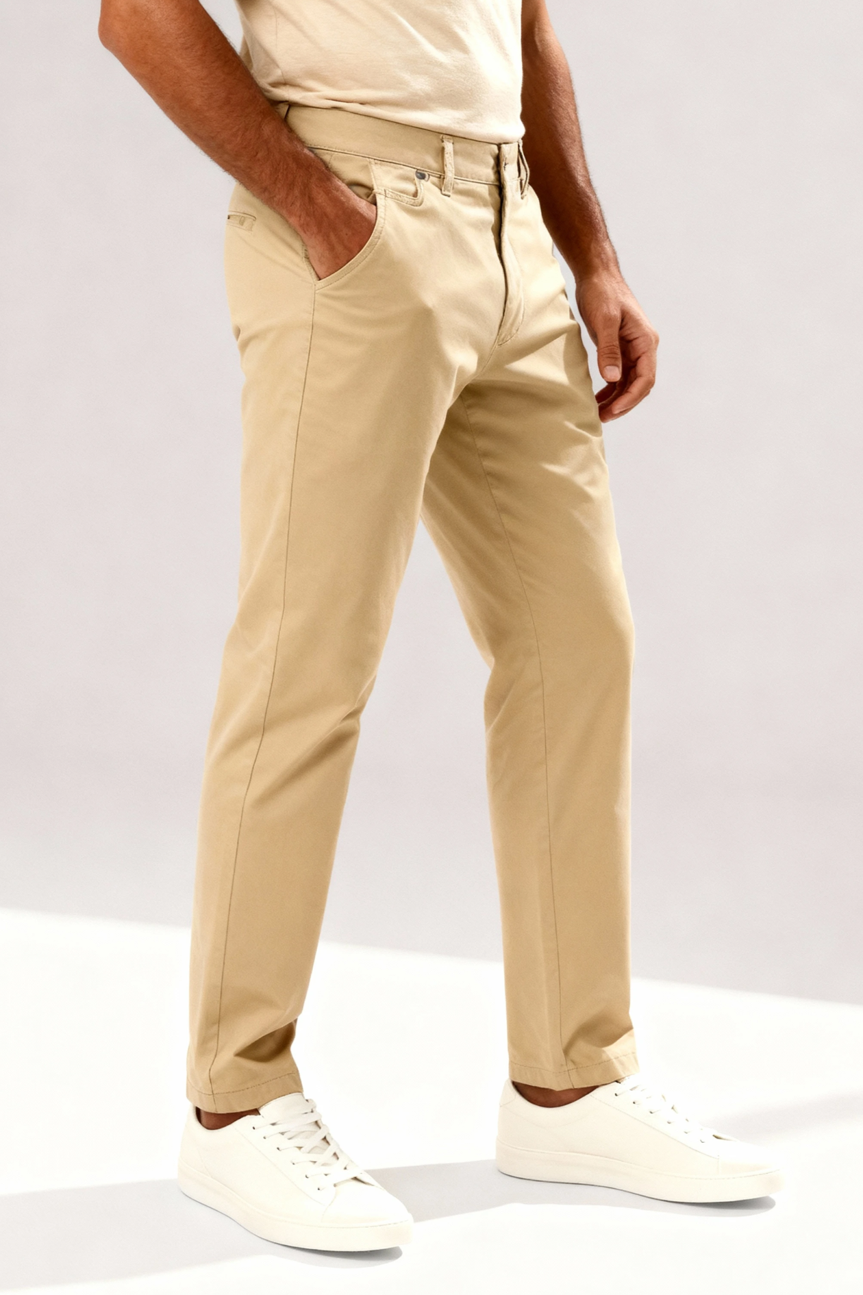 The Everyday Flex Chino - Beige