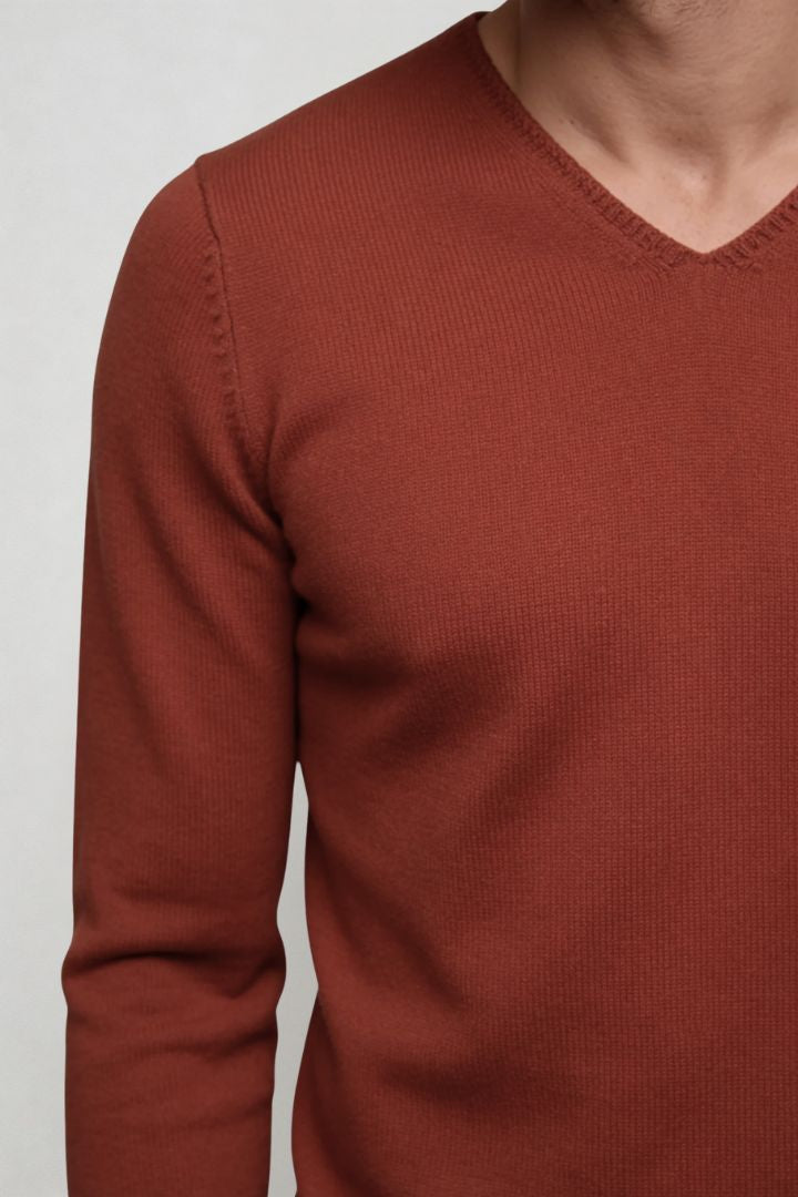 Tavero V-Neck Knit - Red