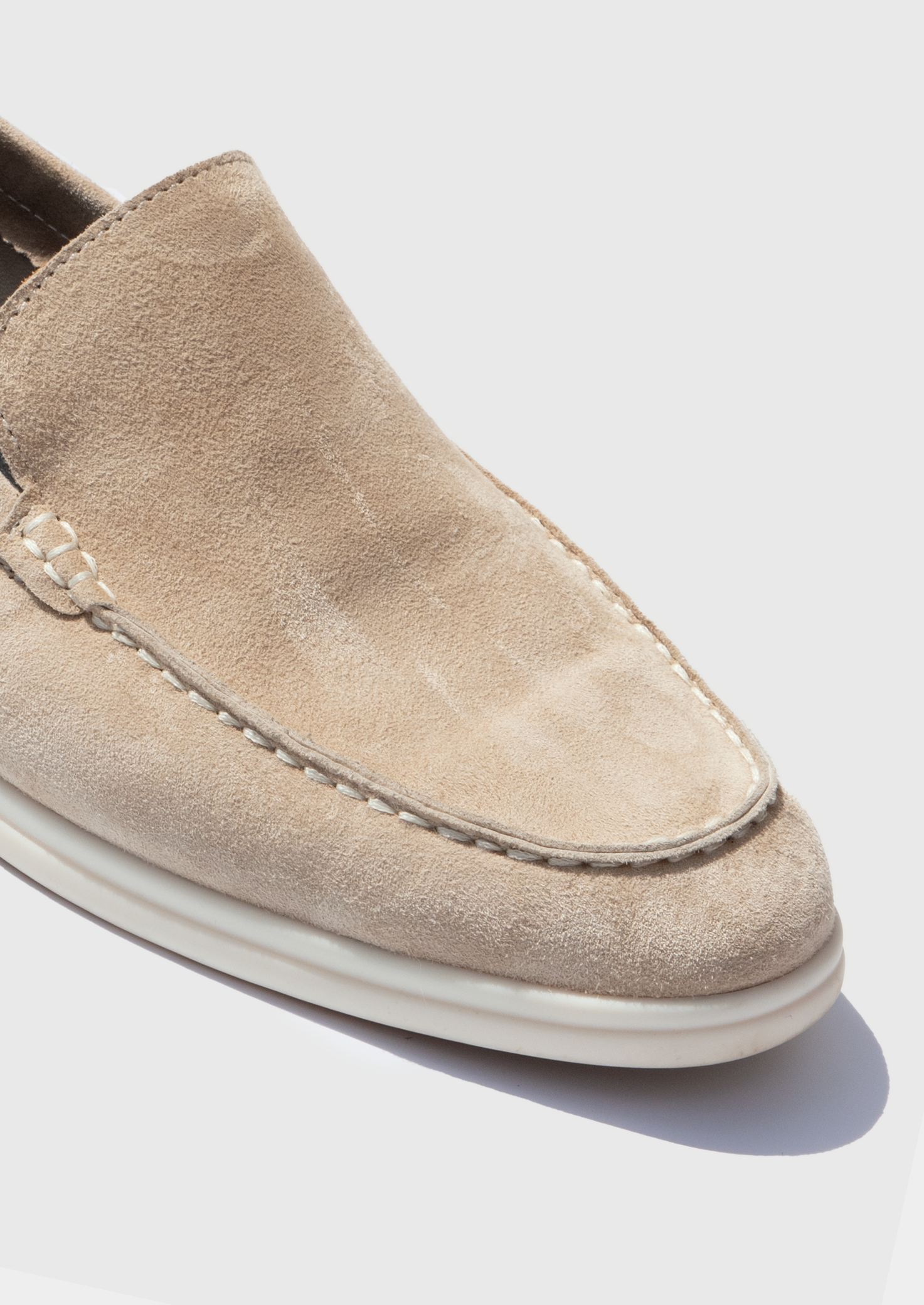 Lavencio Classic Loafers - Beige