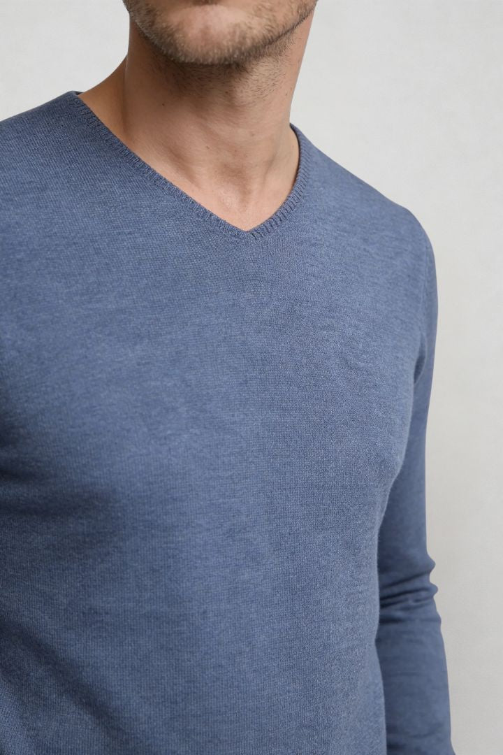 Tavero V-Neck Knit - Blue