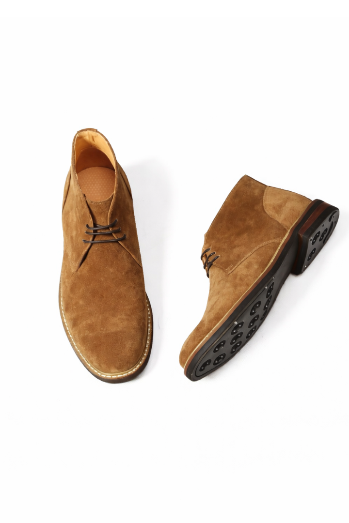 Santino Suede Chukka Boots - Sahara Brown